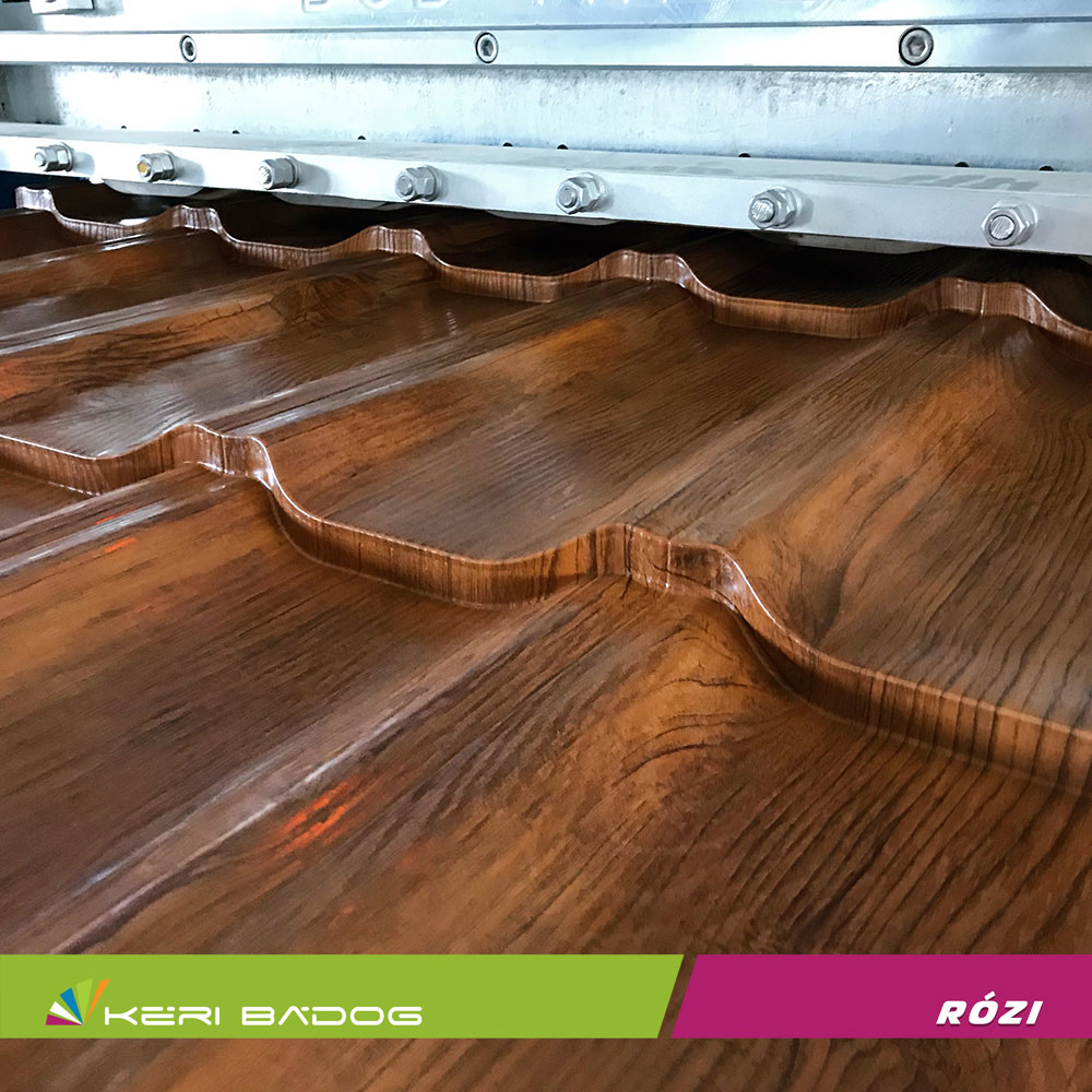 Rózi fa hatású cserepeslemez