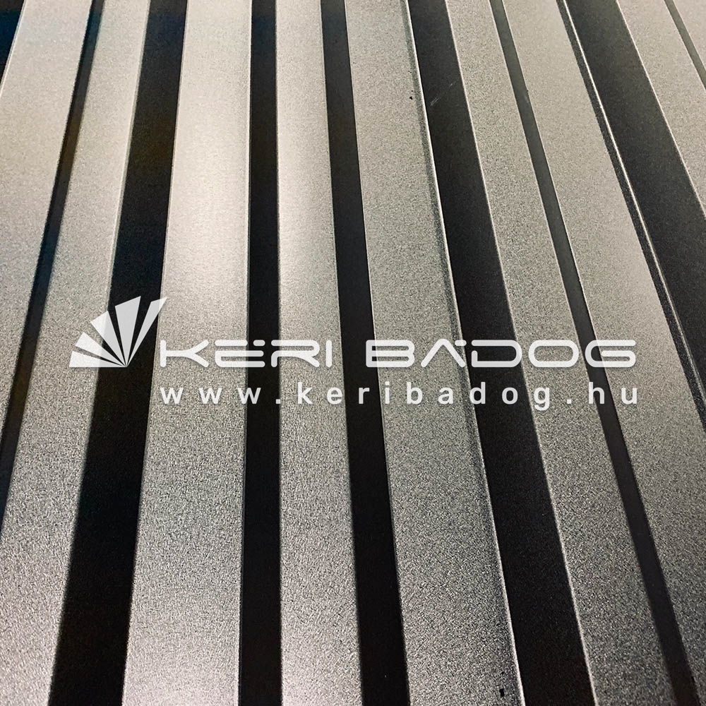 KTP45 matt fekete trapézlemez KTP45 matt fekete trapézlemez